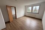 Etagenwohnung Crimmitschau - 2 Zimmer, 46 m&sup2;, 250&euro; | Angebot:25654754