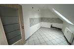 Dachgeschoßwohnung Werdau - 4 Zimmer, 80 m&sup2;, 500&euro; | Angebot:23808651