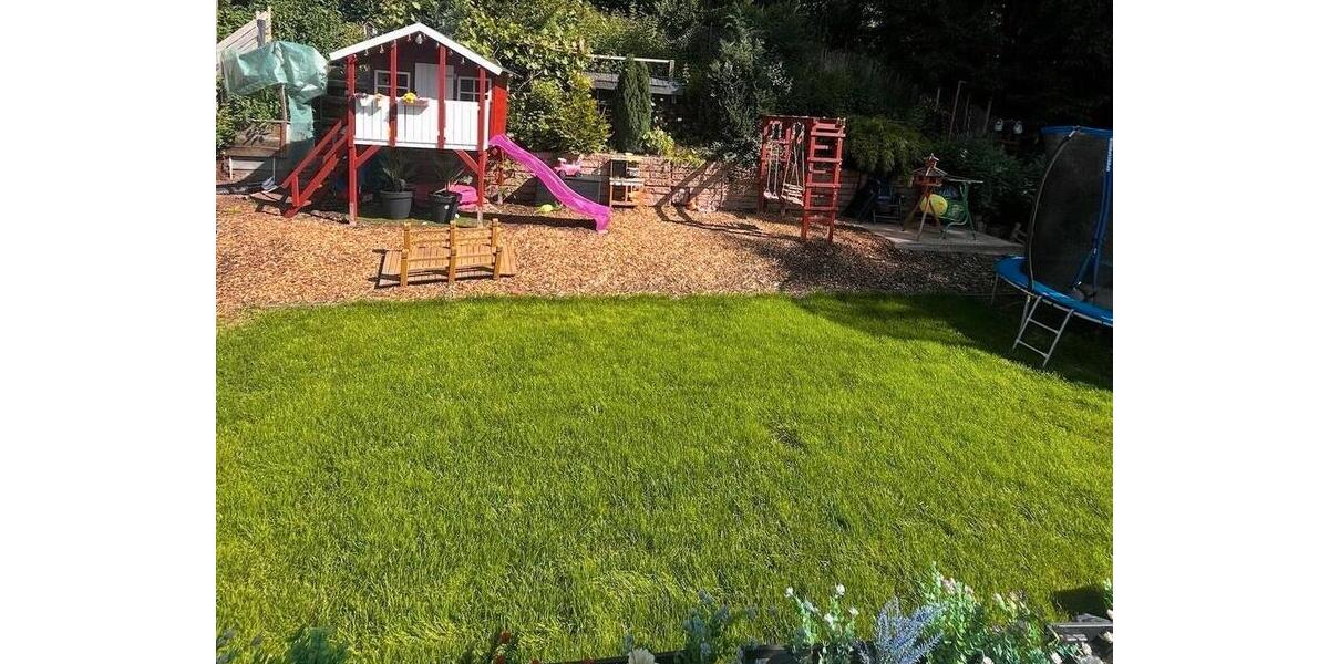 Bungalow Crimmitschau - 6 Zimmer, 170 m&sup2;, 240.000&euro; | Angebot:25231028