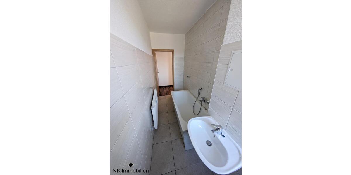 Etagenwohnung Limbach-Oberfrohna Oberfrohna - 2 Zimmer, 49 m&sup2;, 331&euro; | Angebot:25945663