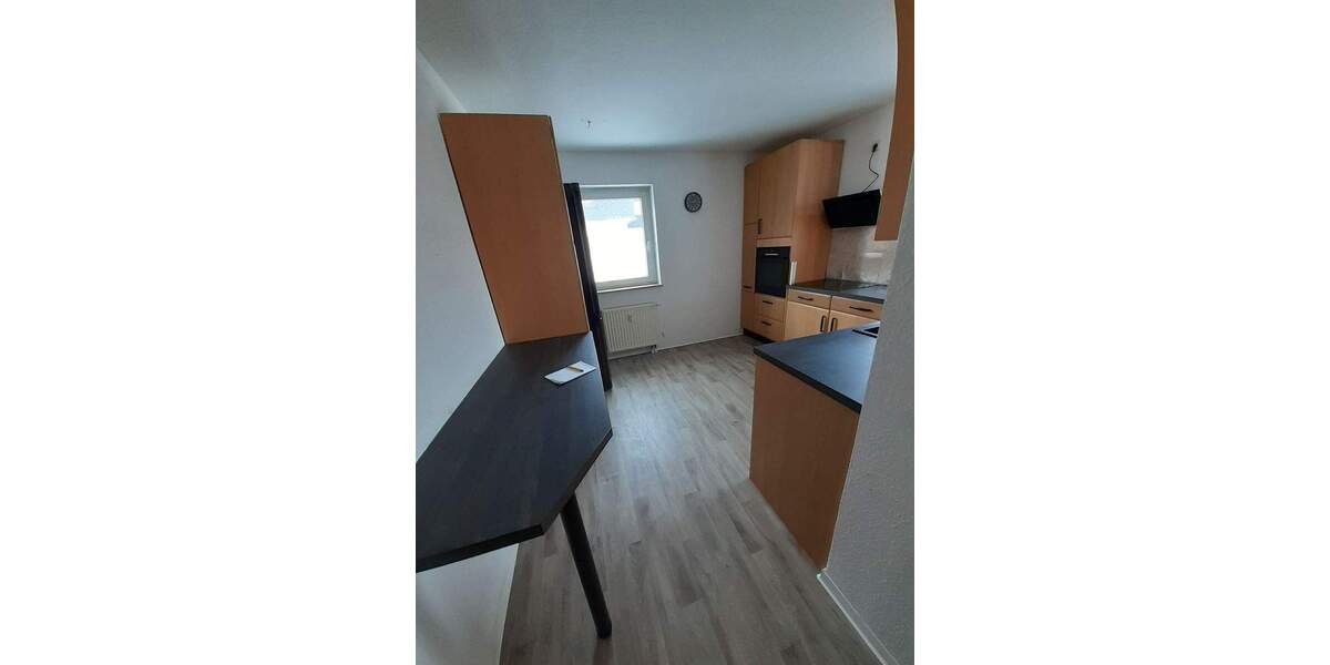 Etagenwohnung Oelsnitz/Erzgebirge Oelsnitz - 3 Zimmer, 78 m&sup2;, 475&euro; | Angebot:25731029