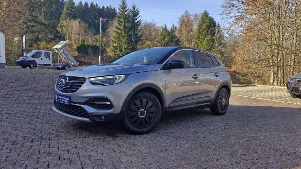 Opel Grandland X 57.640 km 14.990 &euro; Bad Schlema 08301