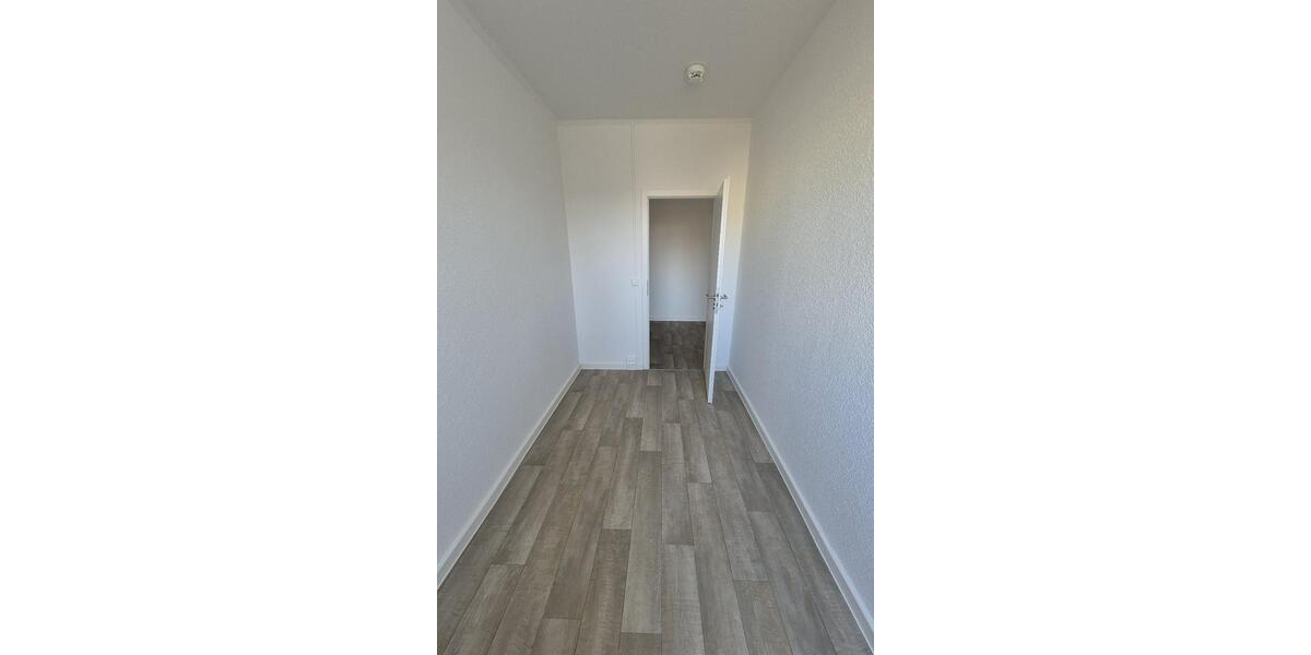 Etagenwohnung Hohenstein-Ernstthal Ernstthal - 3 Zimmer, 56 m&sup2;, 376&euro; | Angebot:24781253