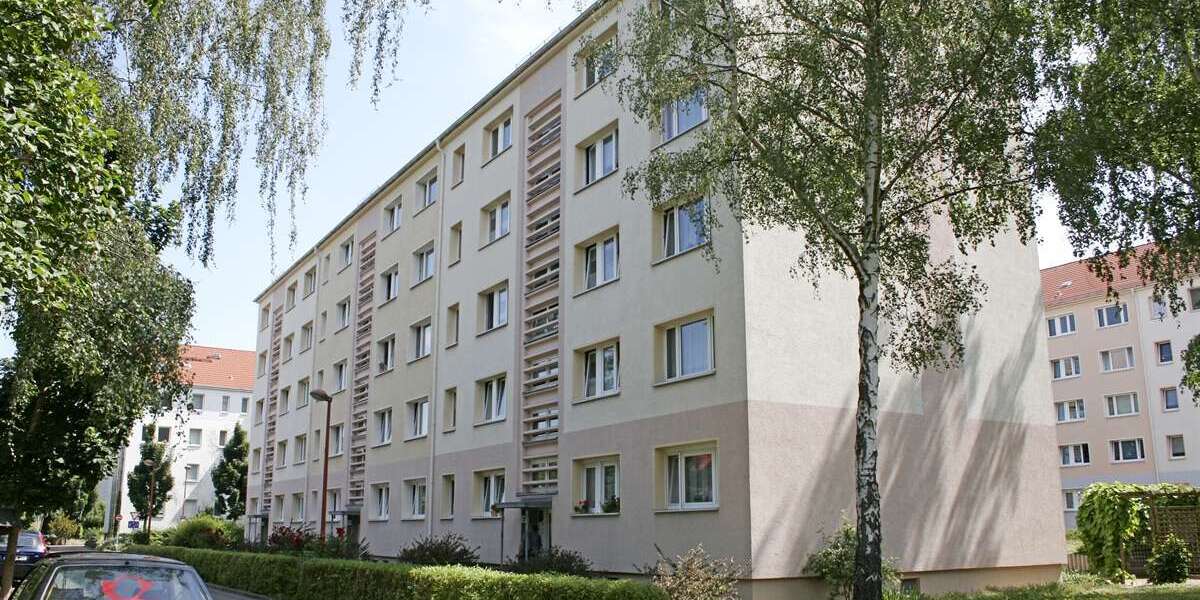 Etagenwohnung Glauchau - 3 Zimmer, 58 m&sup2;, 325&euro; | Angebot:25875717