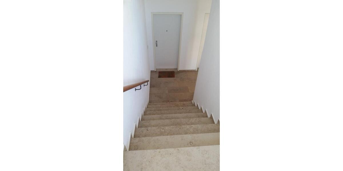 Dachgeschoßwohnung Limbach-Oberfrohna Oberfrohna - 2 Zimmer, 59 m&sup2;, 355&euro; | Angebot:24075560