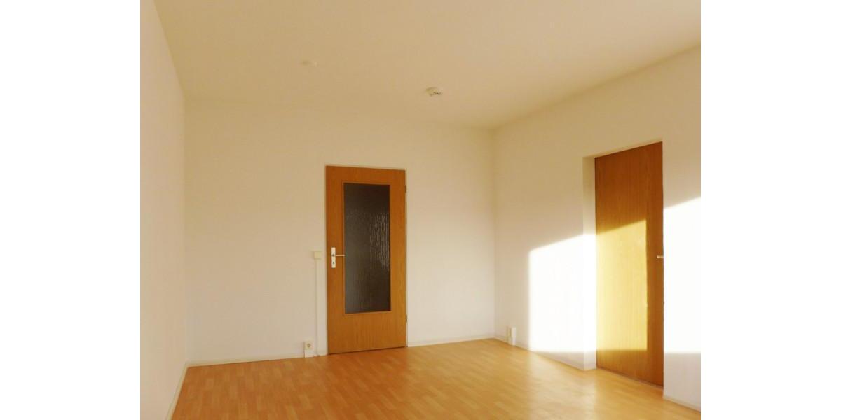 Etagenwohnung Limbach-Oberfrohna Oberfrohna - 2 Zimmer, 51 m&sup2;, 280&euro; | Angebot:23215761