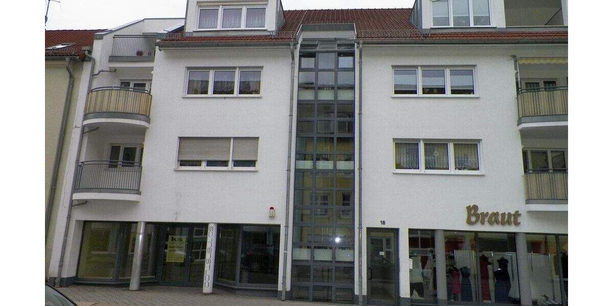 Etagenwohnung Zwickau Bahnhofsvorstadt - 2 Zimmer, 60 m&sup2;, 360&euro; | Angebot:25734790