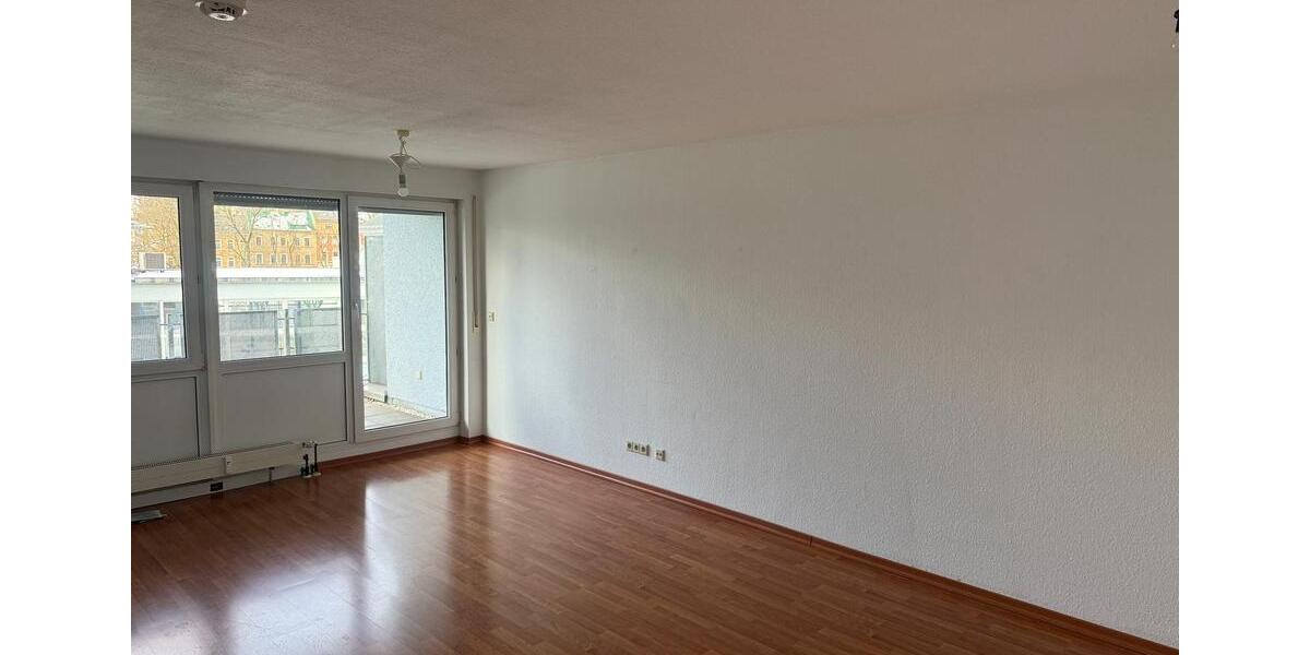 Etagenwohnung Auerbach/Vogtland Vogtland - 3 Zimmer, 70 m&sup2;, 420&euro; | Angebot:25219042