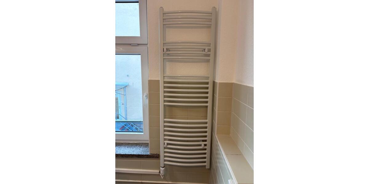 Etagenwohnung Limbach-Oberfrohna Oberfrohna - 2 Zimmer, 65 m&sup2;, 490&euro; | Angebot:25845832