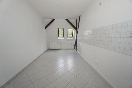 Wohnung Zwickau - 3 Zimmer, 76 m&sup2;, 475&euro; | Angebot:24752116