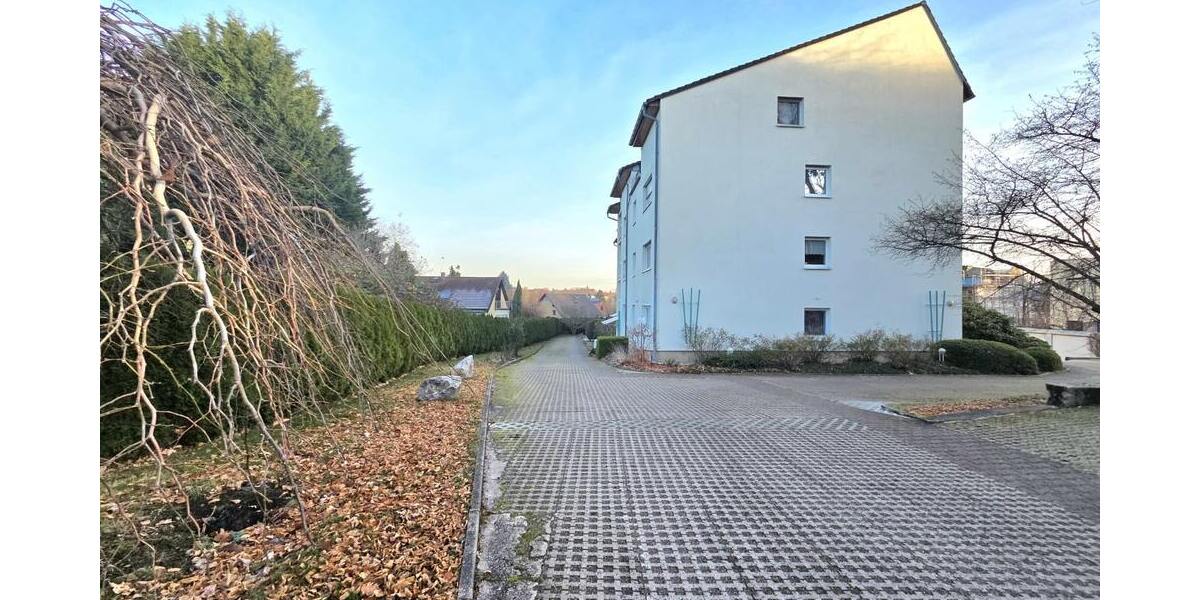 Attraktive 3-Zimmer-Eigentumswohnung mit Balkon und Garage! Ideal für Kapitalanleger! - Erdgeschoßwohnung Limbach-Oberfrohna Oberfrohna | Angebot:27191502