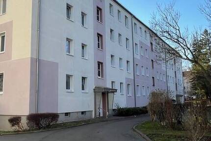 Wohnung Zwickau Marienthal - 2 Zimmer, 42 m&sup2;, 260&euro; | Angebot:26700101