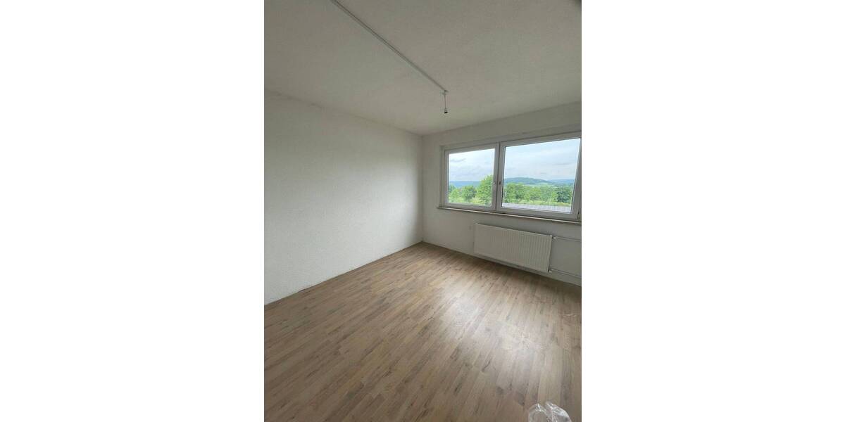Etagenwohnung Schneeberg Neustädtel - 3 Zimmer, 60 m&sup2;, 400&euro; | Angebot:25696286