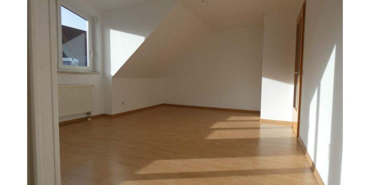 Etagenwohnung Zwickau Bahnhofsvorstadt - 2 Zimmer, 60 m&sup2;, 360&euro; | Angebot:25734790
