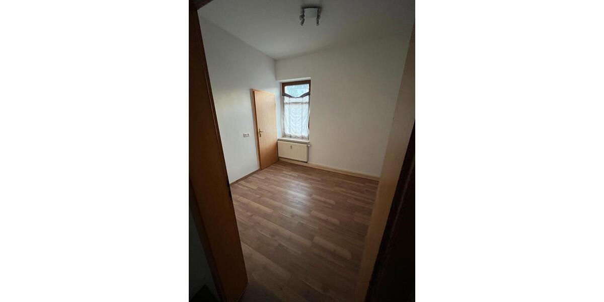 Hochparterre Wilkau-Haßlau Haßlau - 1 Zimmer, 33 m&sup2;, 225&euro; | Angebot:25510909