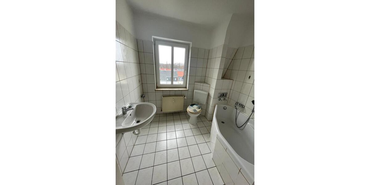 Maisonettenwohnung Meerane - 3 Zimmer, 66 m&sup2;, 370&euro; | Angebot:25082500