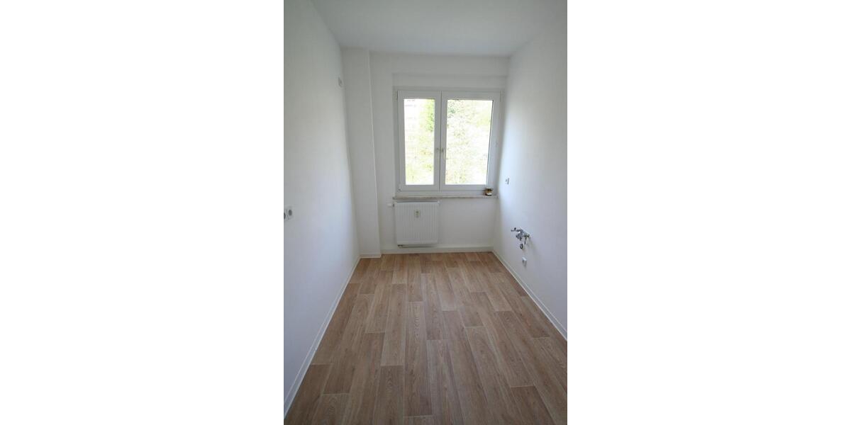 Etagenwohnung Hohenstein-Ernstthal Ernstthal - 3 Zimmer, 60 m&sup2;, 350&euro; | Angebot:23858814