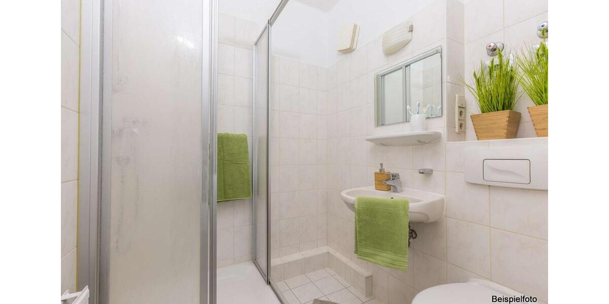 Etagenwohnung Crimmitschau - 1 Zimmer, 30 m&sup2;, 178&euro; | Angebot:25919819