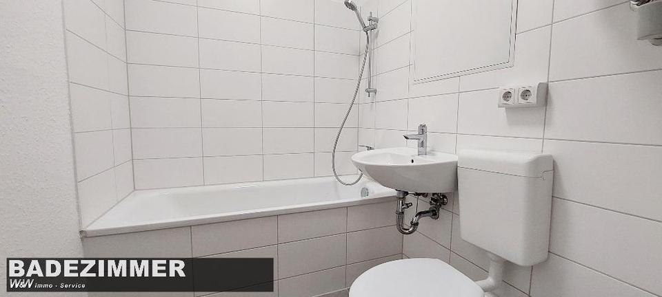 Etagenwohnung Zwickau Neuplanitz - 3 Zimmer, 57 m&sup2;, 229&euro; | Angebot:26277916