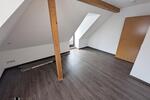 Dachgeschoßwohnung Zwickau - 3 Zimmer, 88 m&sup2;, 560&euro; | Angebot:25945689