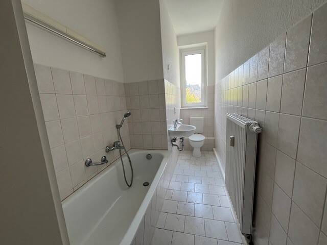 Etagenwohnung Zwickau Pölbitz - 3 Zimmer, 51 m&sup2;, 335&euro; | Angebot:26319678