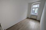 Erdgeschoßwohnung Zwickau - 3 Zimmer, 65 m&sup2;, 400&euro; | Angebot:25945705