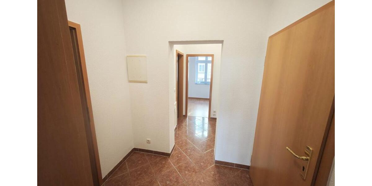 Etagenwohnung Zwickau - 5 Zimmer, 60 m&sup2;, 355&euro; | Angebot:24816087