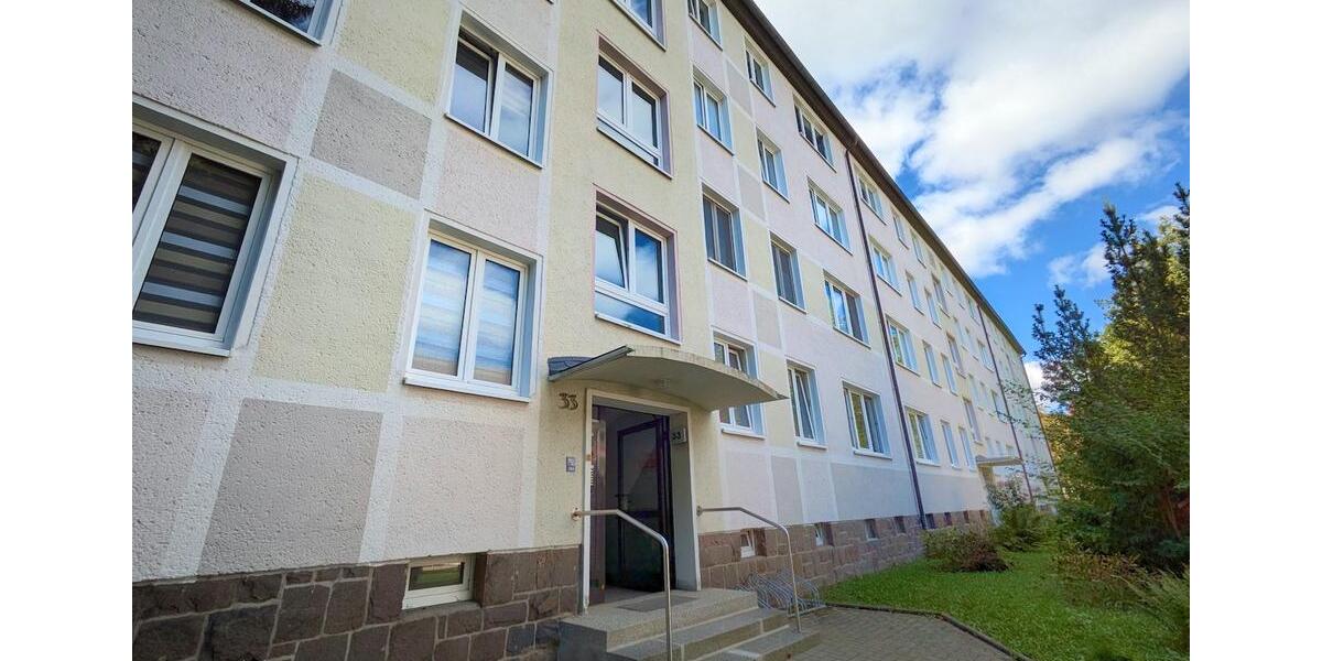 Etagenwohnung Limbach-Oberfrohna Oberfrohna - 2 Zimmer, 46 m&sup2;, 327&euro; | Angebot:25945640