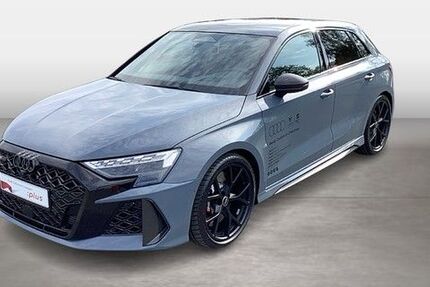 Audi RS3 7.500 km 76.130 &euro; Zwickau 08056