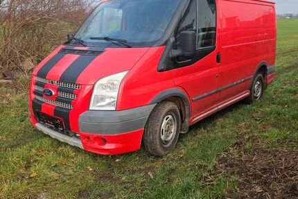 Ford Transit 174.000 km 8.500 &euro; Lichtentanne 08115