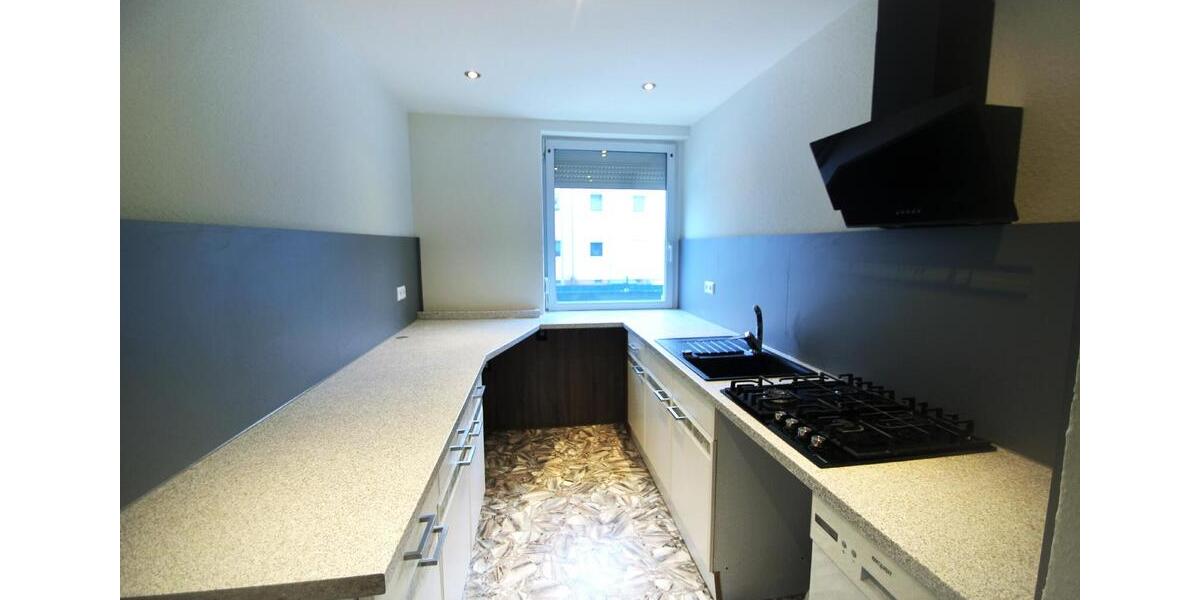 Etagenwohnung Hohenstein-Ernstthal Ernstthal - 3 Zimmer, 58 m&sup2;, 400&euro; | Angebot:25181818