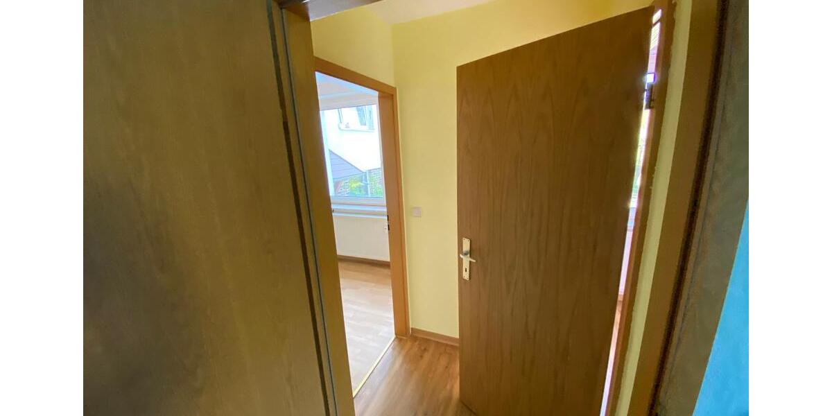 Etagenwohnung Reichenbach im Vogtland - 2 Zimmer, 49 m&sup2;, 225&euro; | Angebot:17237384