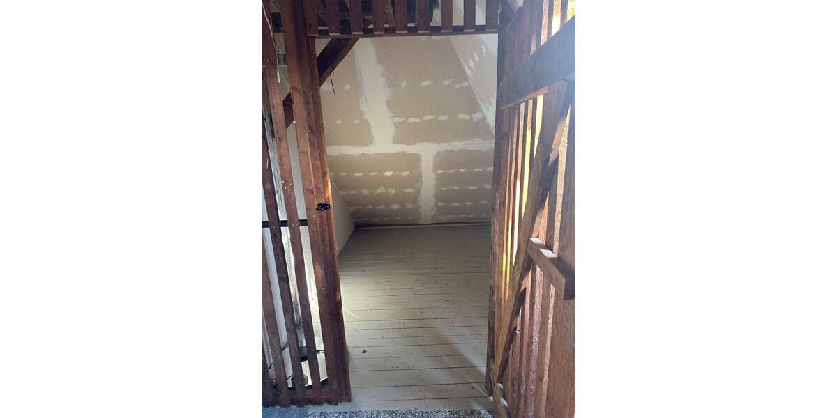 Etagenwohnung Netzschkau - 2 Zimmer, 56 m&sup2;, 282&euro; | Angebot:25910396