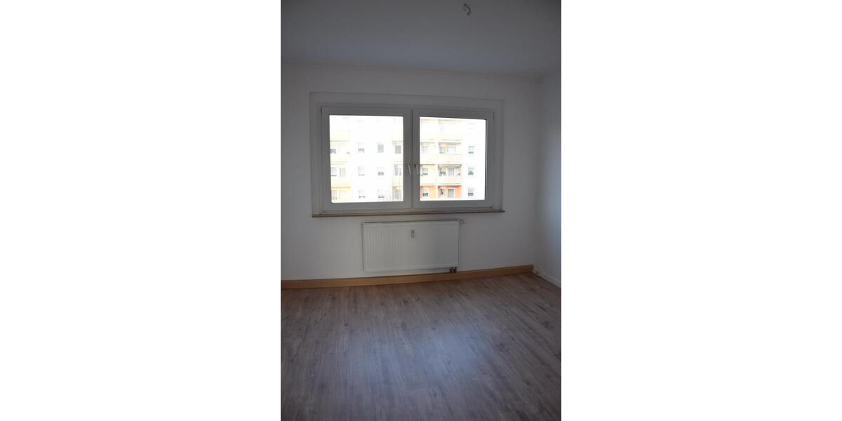 Etagenwohnung Zwickau Zwickau-Nord - 3 Zimmer, 57 m&sup2;, 290&euro; | Angebot:24766837