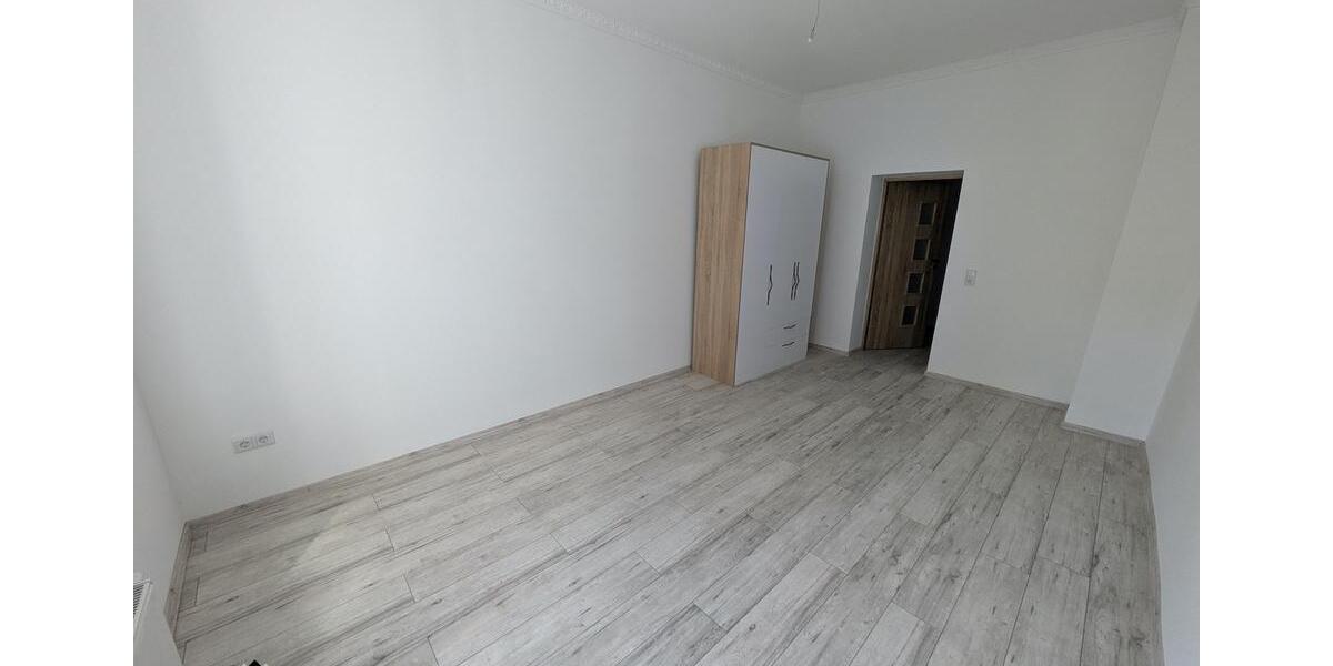 Etagenwohnung Werdau - 3 Zimmer, 68 m&sup2;, 510&euro; | Angebot:26681000
