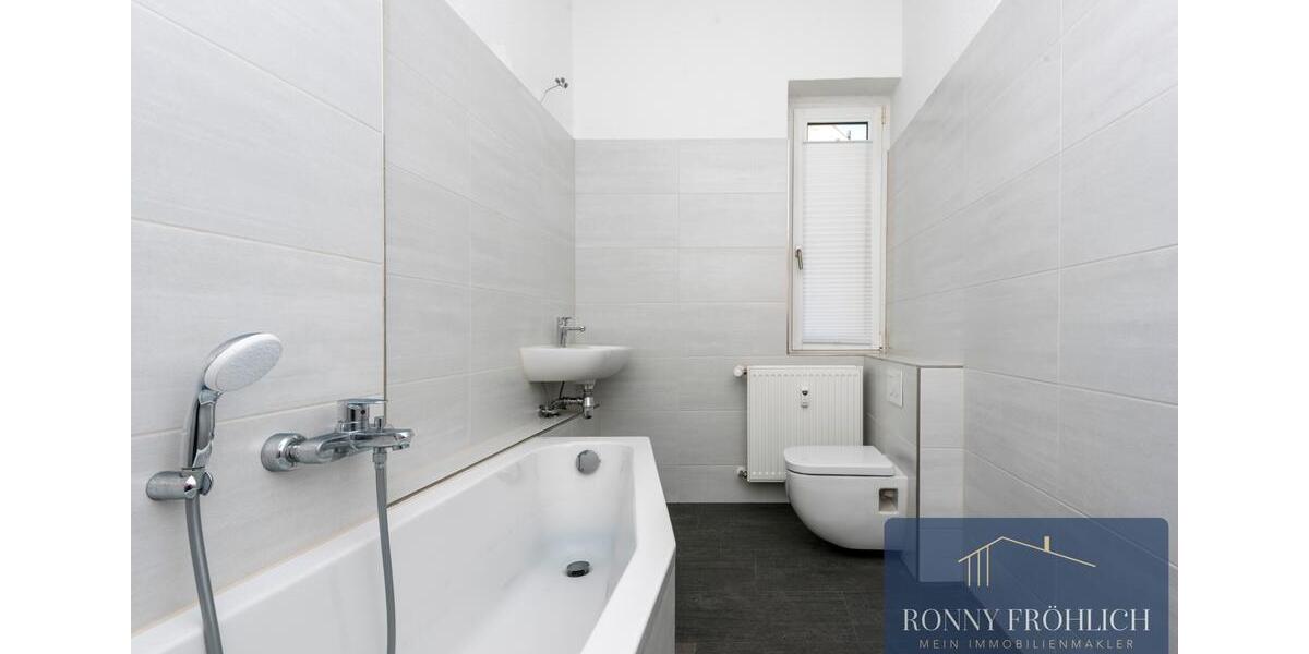 Etagenwohnung Glauchau - 3 Zimmer, 75 m&sup2;, 375&euro; | Angebot:23997229