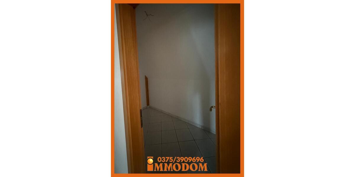 Dachgeschoßwohnung Zwickau - 3 Zimmer, 88 m&sup2;, 530&euro; | Angebot:18346902