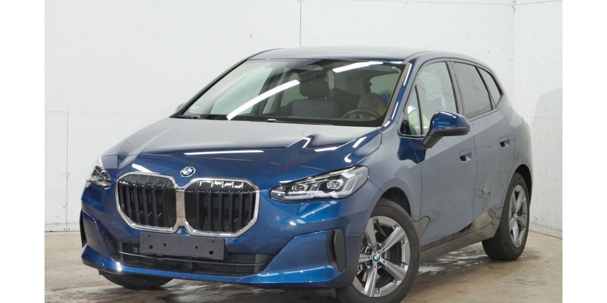 BMW 220 Active Tourer 6.743 km 30.885 &euro; Schneeberg 08289