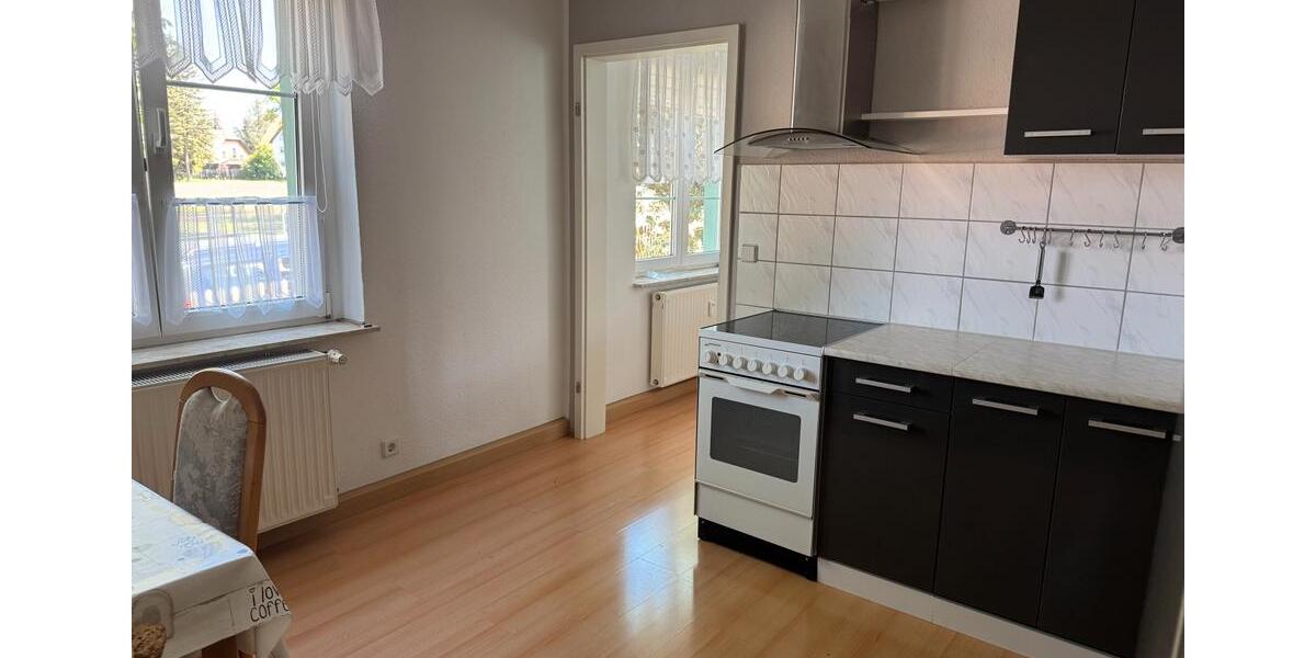 Erdgeschoßwohnung Zwickau Cainsdorf - 2 Zimmer, 45 m&sup2;, 270&euro; | Angebot:24847425