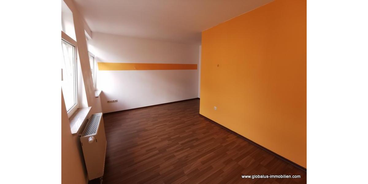 Etagenwohnung Zwickau - 3 Zimmer, 82 m&sup2;, 410&euro; | Angebot:25871110