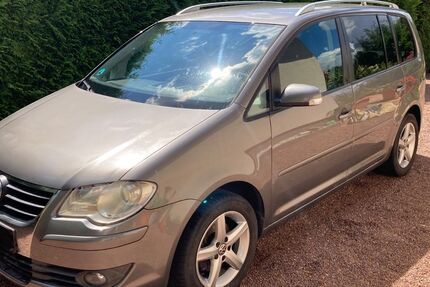 VW Touran 310.000 km 2.000 &euro; Callenberg 09337