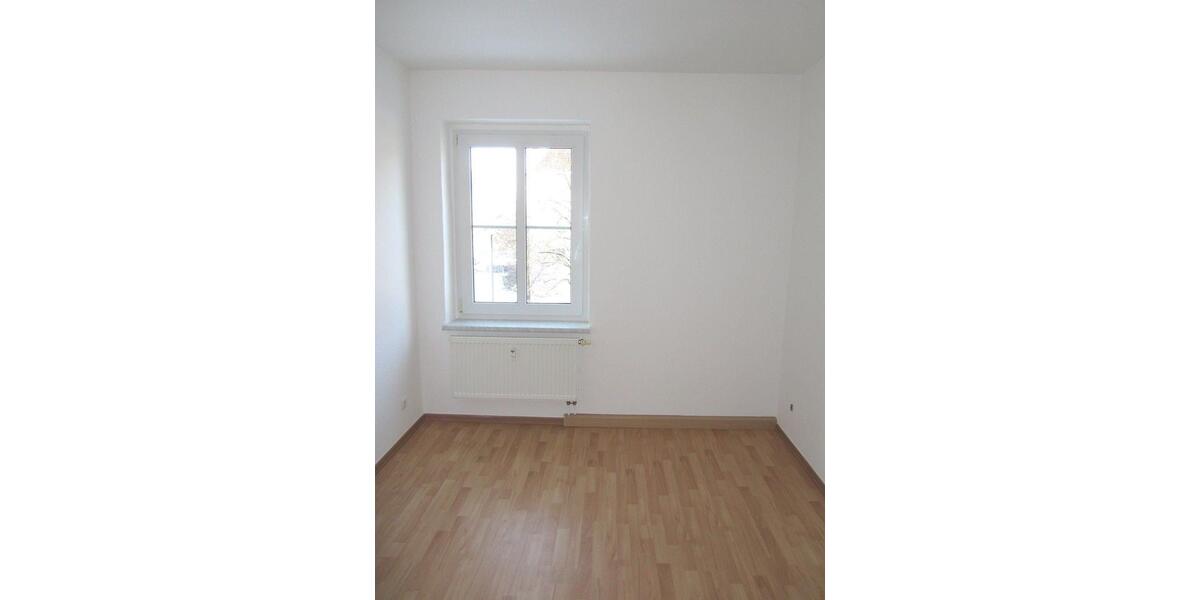 Etagenwohnung Zwickau Zwickau-Nord - 2 Zimmer, 42 m&sup2;, 270&euro; | Angebot:24794636