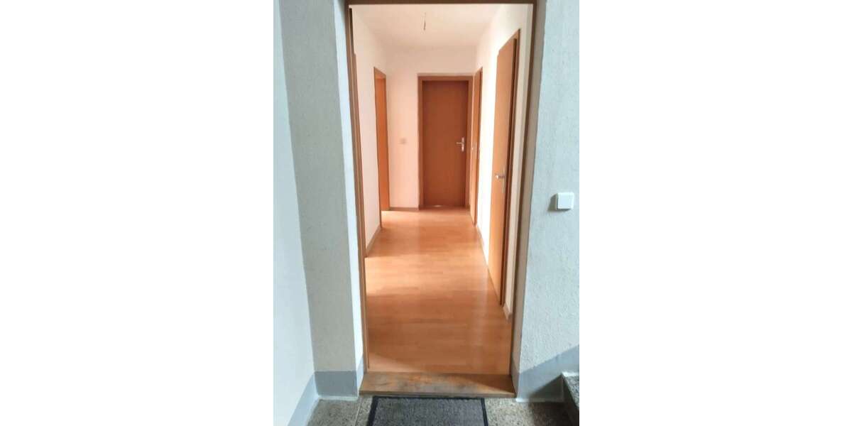 Etagenwohnung Christgrün Christgrün - 3 Zimmer, 62 m&sup2;, 210&euro; | Angebot:24873767