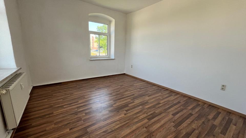 Etagenwohnung Lengenfeld - 2 Zimmer, 62 m&sup2;, 345&euro; | Angebot:17043485