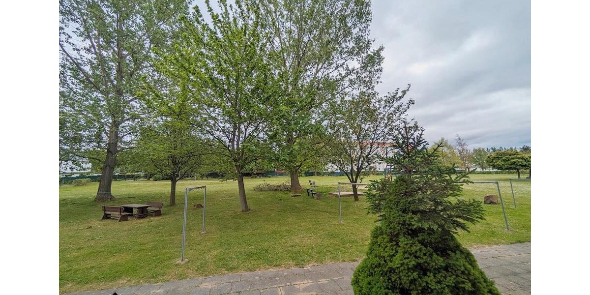 Etagenwohnung Limbach-Oberfrohna Oberfrohna - 3 Zimmer, 82 m&sup2;, 450&euro; | Angebot:26008244