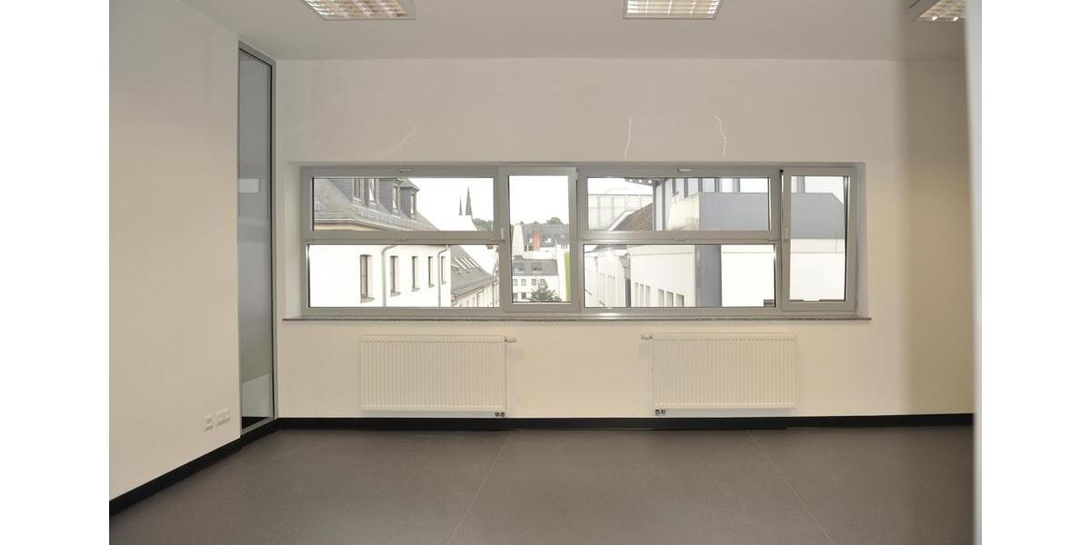 Gewerbeobjekt Zwickau - 1.500&euro; | Angebot:22488218