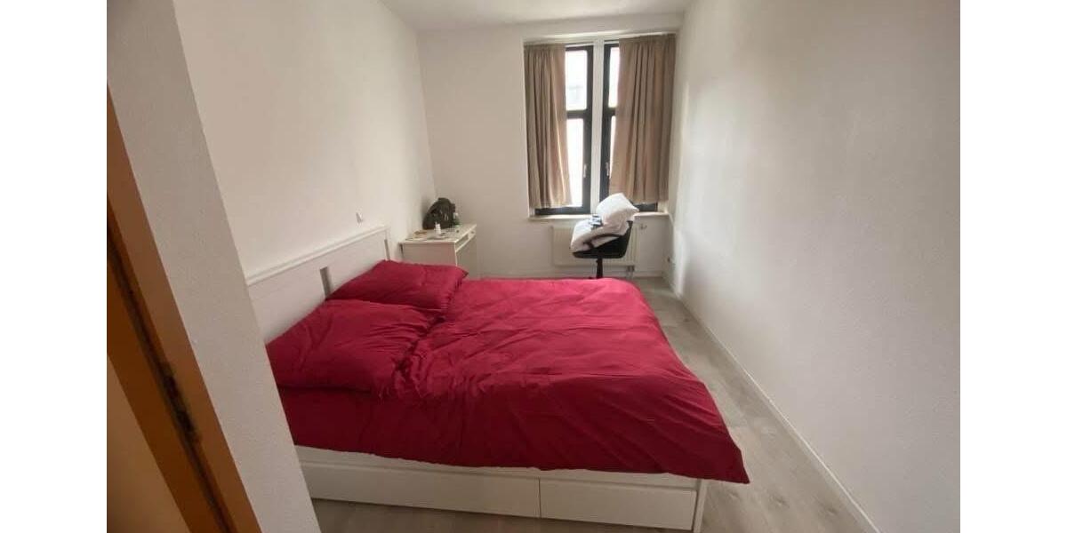 Etagenwohnung Zwickau - 2 Zimmer, 48 m&sup2;, 500&euro; | Angebot:25870337