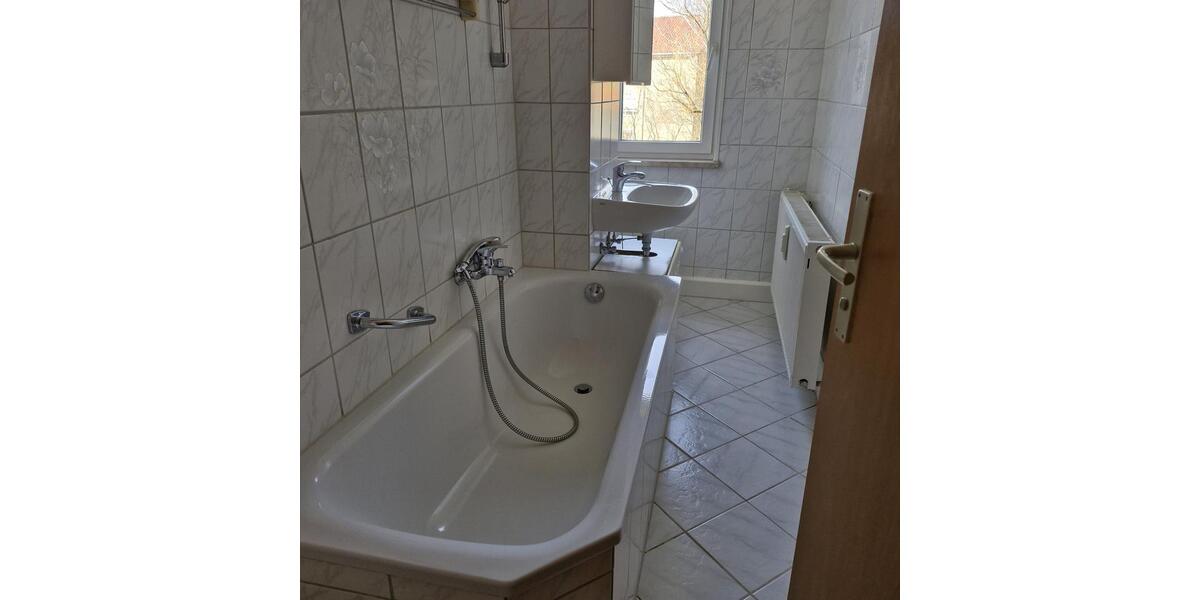 Etagenwohnung Lichtenstein (Sachsen) - 3 Zimmer, 59 m&sup2;, 459&euro; | Angebot:22477571