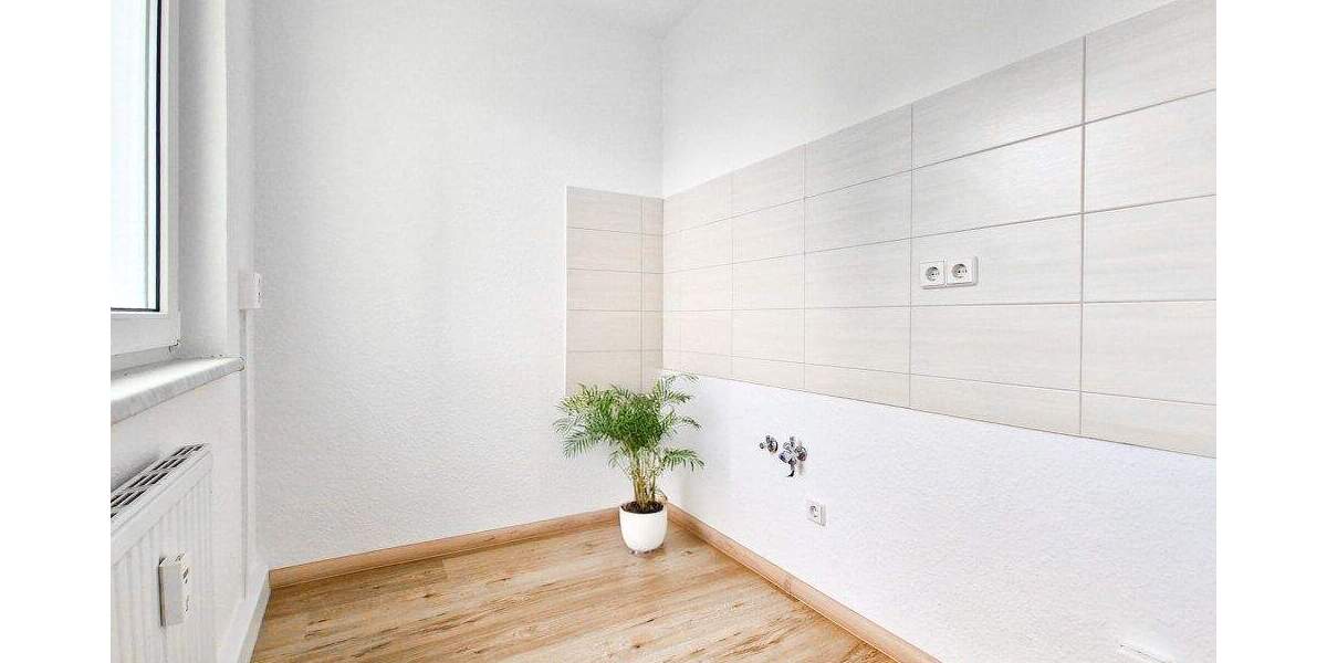 Etagenwohnung Zwickau Eckersbach - 2 Zimmer, 43 m&sup2;, 301&euro; | Angebot:25668568