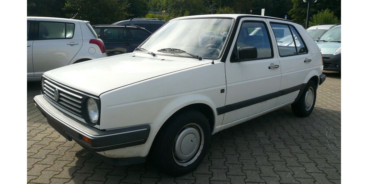 VW Golf 73.599 km 5.990 &euro; Schneeberg 08289